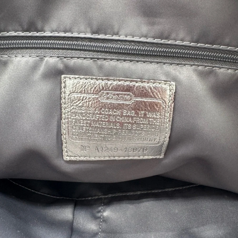 Vintage COACH Poppy Signature Sateen Glam Tote Bag White Silver Metallic 17x14
